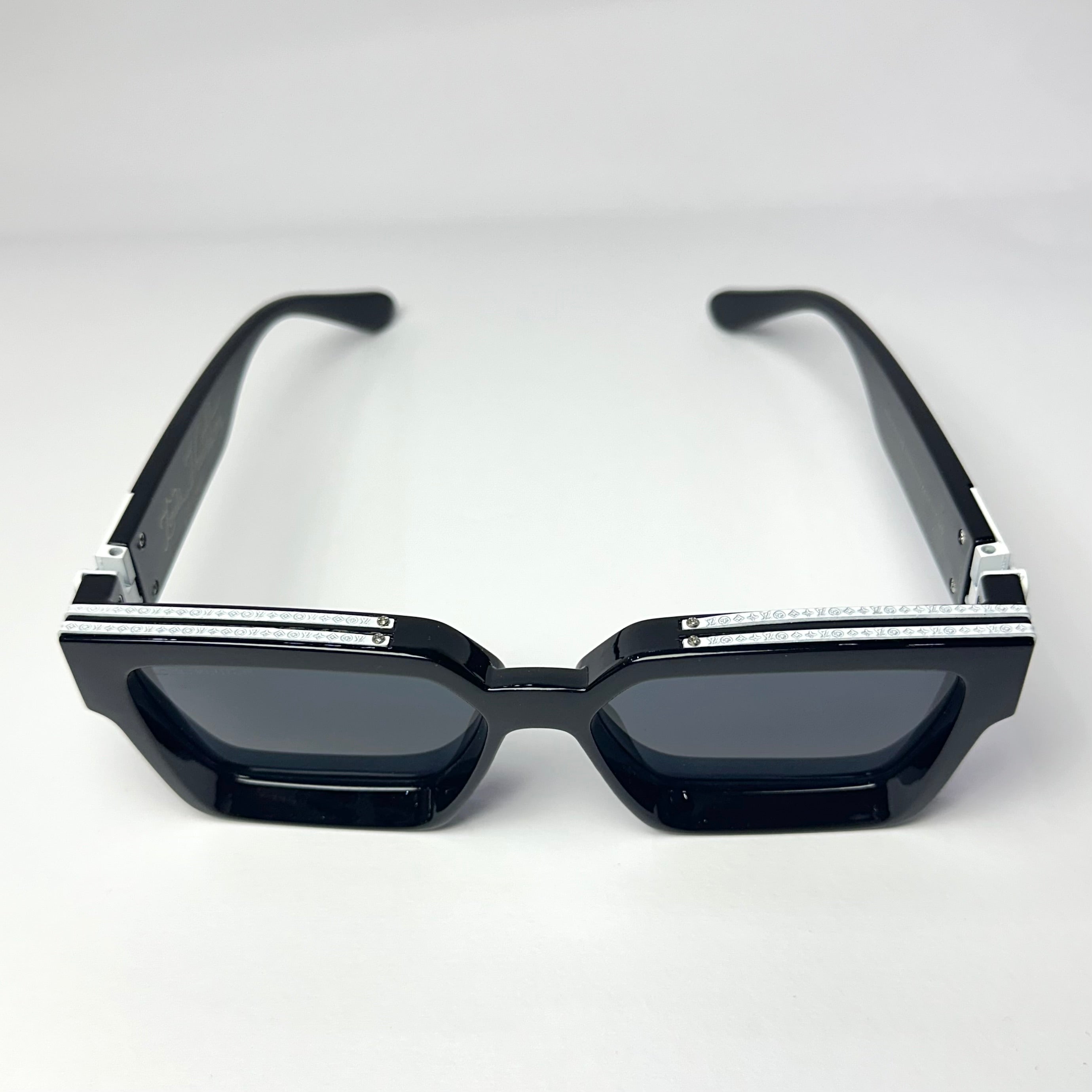 Louis Vuitton Millionaires White
