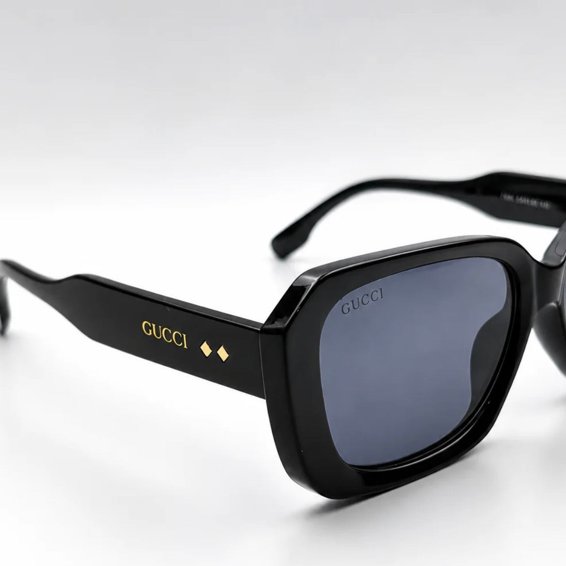 Gucci GG1531SK