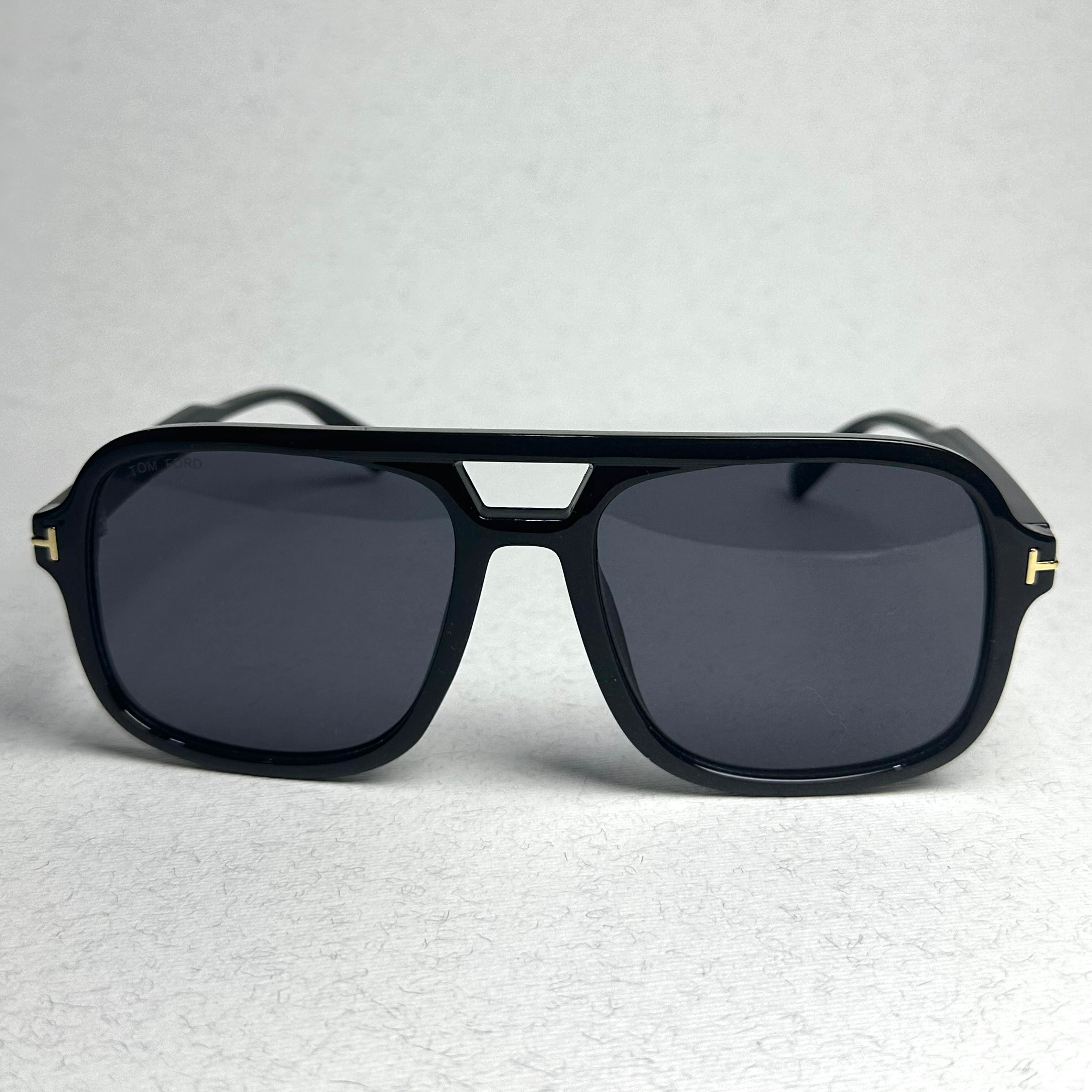 TomFord Black Gold F-12
