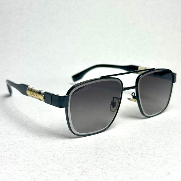 Burberry Hologram G-34 2016