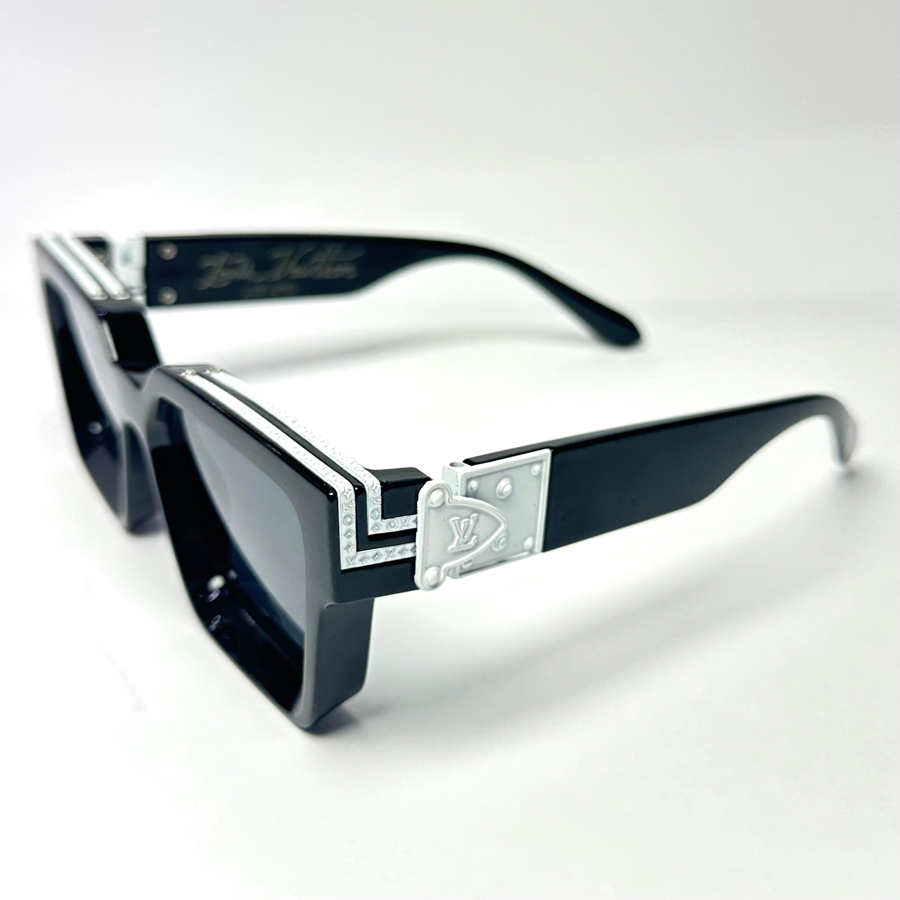 Louis Vuitton Millionaires White