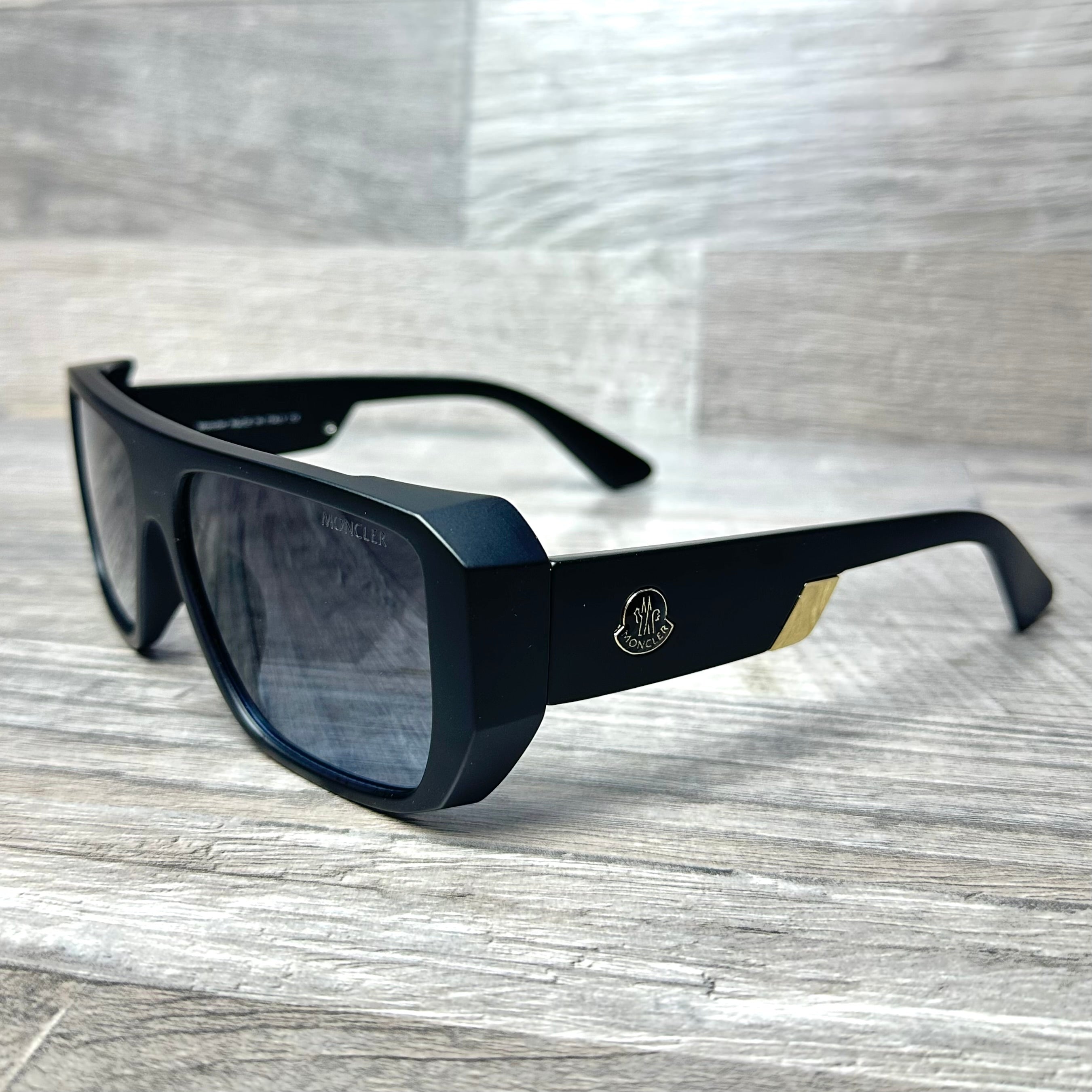 Moncler 098 - Black 2026